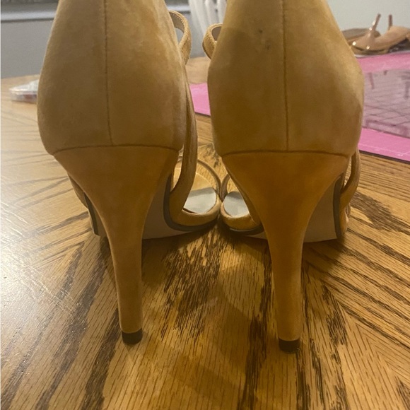 Womens heels - Picture 2 of 4
